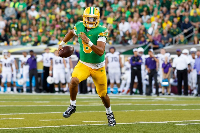 Oregon Football: Why is Marcus Mariota so undervalued in the NFL?